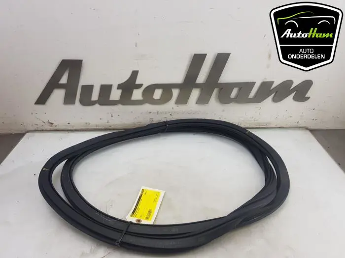 Portierrubber 4Deurs rechts-voor Audi A3