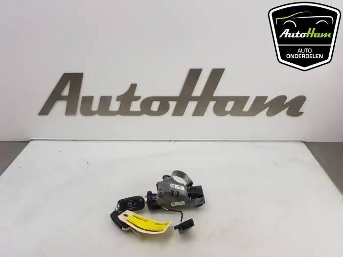 Kontaktslot+Sleutel Opel Astra