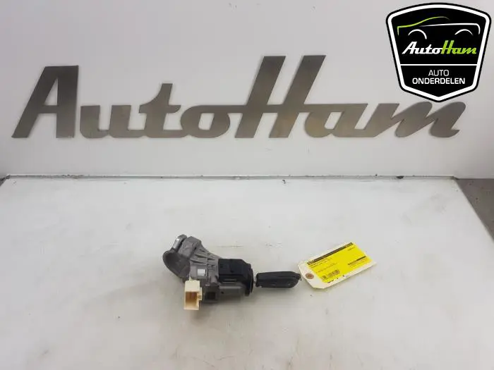 Kontaktslot+Sleutel Peugeot 108