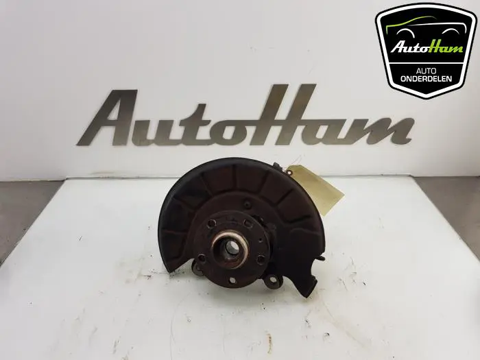 Fusee links-voor Volkswagen Golf