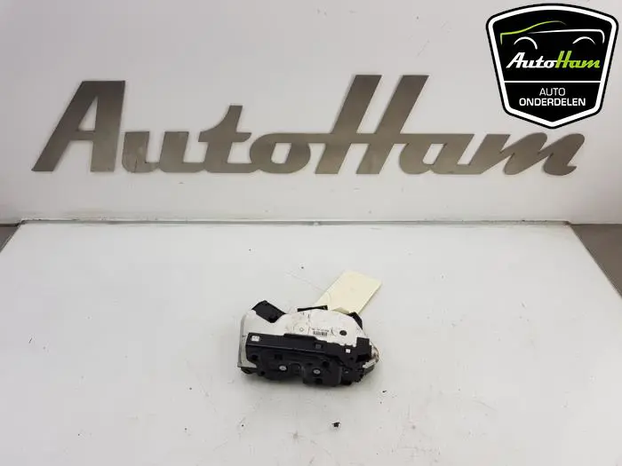 Deurslot Mechaniek 4Deurs rechts-voor Volkswagen Golf