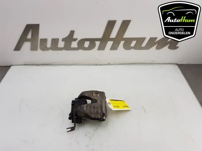 Remklauw (Tang) links-voor Audi A4