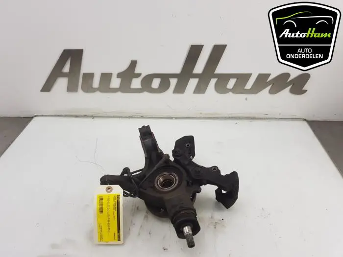 Fusee links-voor Peugeot Partner