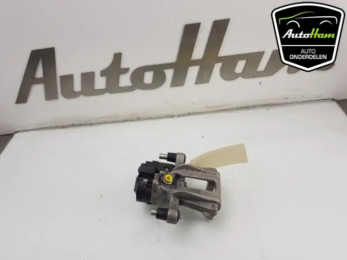 Remklauw (Tang) links-achter Seat Leon