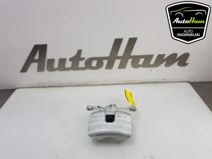 Remklauw (Tang) rechts-voor Seat Leon