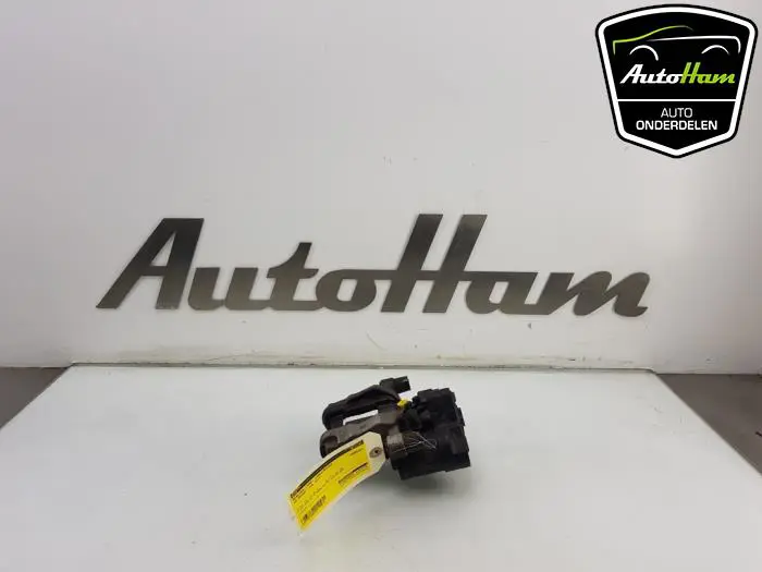 Remklauw (Tang) links-achter Volkswagen Passat