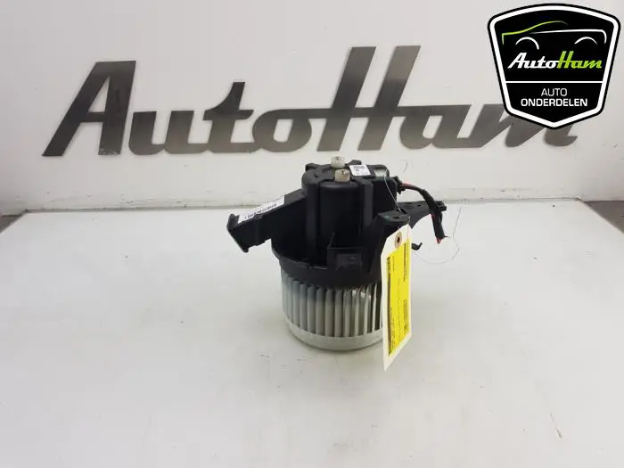 Kachel Ventilatiemotor Fiat 500X
