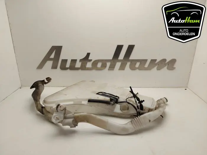 Ruitensproeiertank voor BMW M5