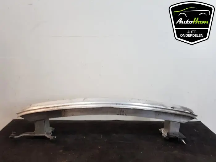 Bumperframe achter Mercedes S-Klasse