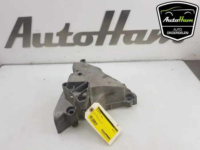 Motorsteun Volkswagen Golf