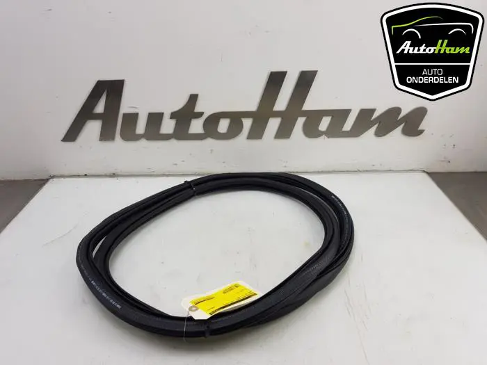 Portierrubber 4Deurs links-achter Audi A3