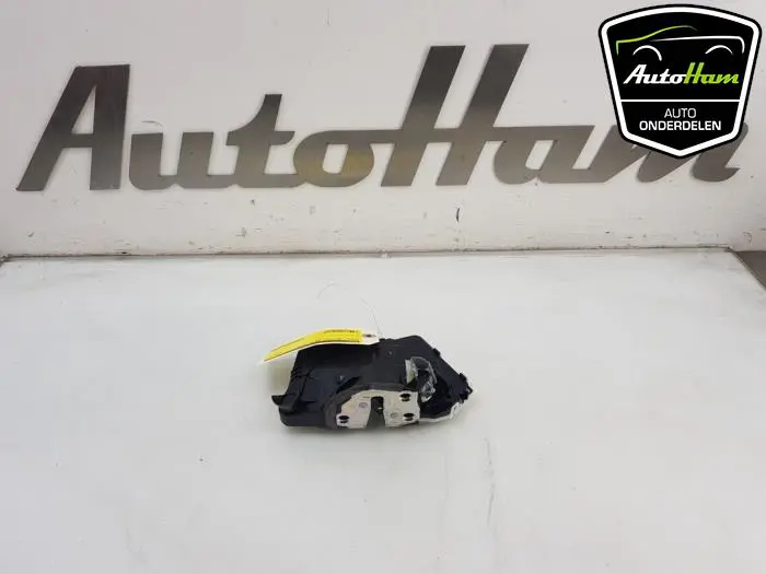 Deurslot Mechaniek 4Deurs rechts-voor Toyota Yaris