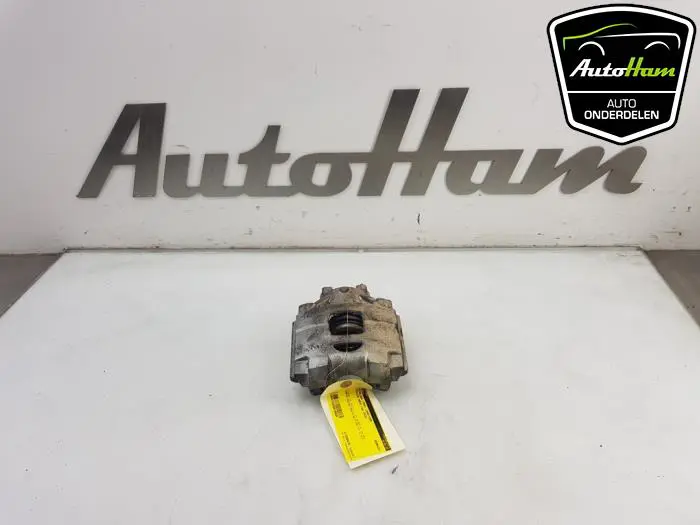 Remklauw (Tang) links-voor Toyota Yaris