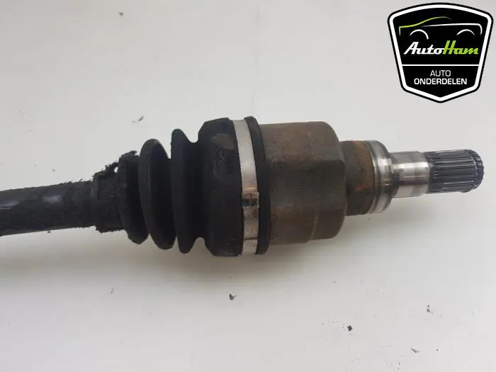 Aandrijfas links-voor Suzuki Alto