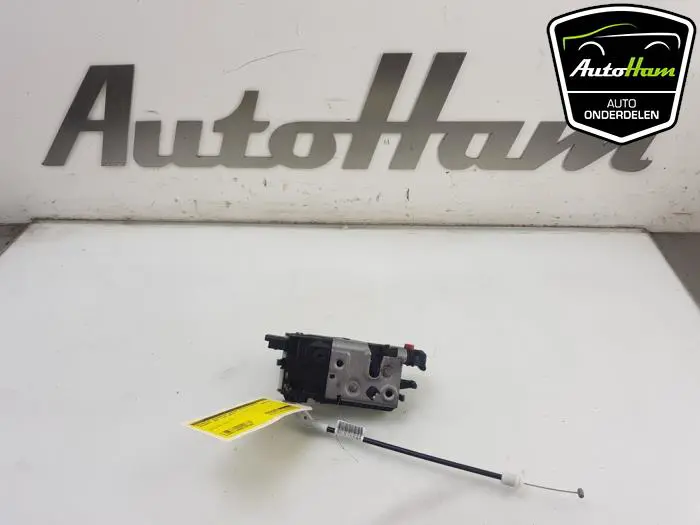 Deurslot Mechaniek 4Deurs rechts-achter Peugeot 208