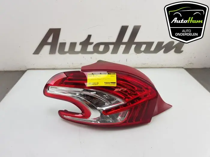 Achterlicht links Peugeot 208
