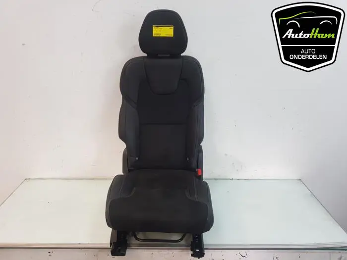 Stoel achter Volvo XC90