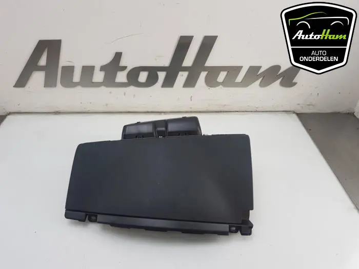 Dashboardkastje Peugeot Partner