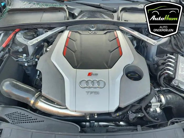Motor Audi RS4