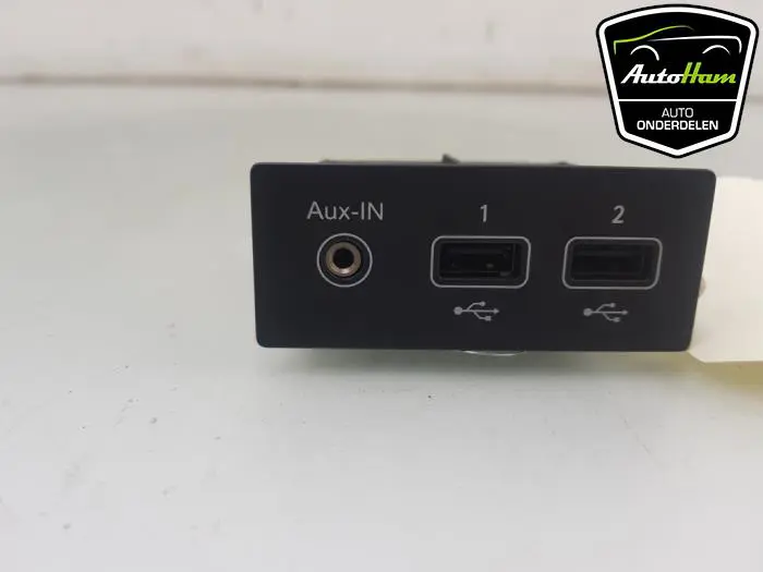 AUX/USB aansluiting Renault Clio