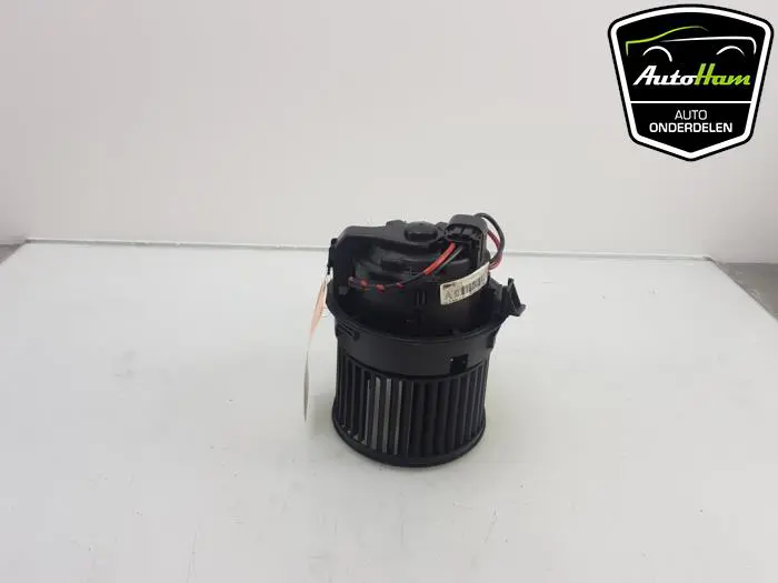 Kachel Ventilatiemotor Peugeot 208