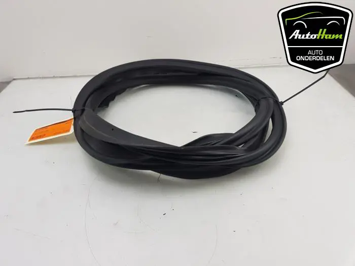 Achterkleprubber Audi Q5