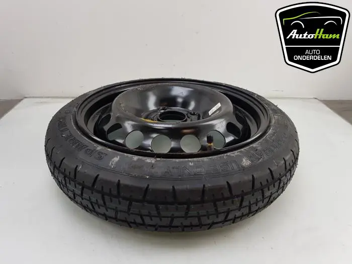 Krikset + reservewiel Opel Karl