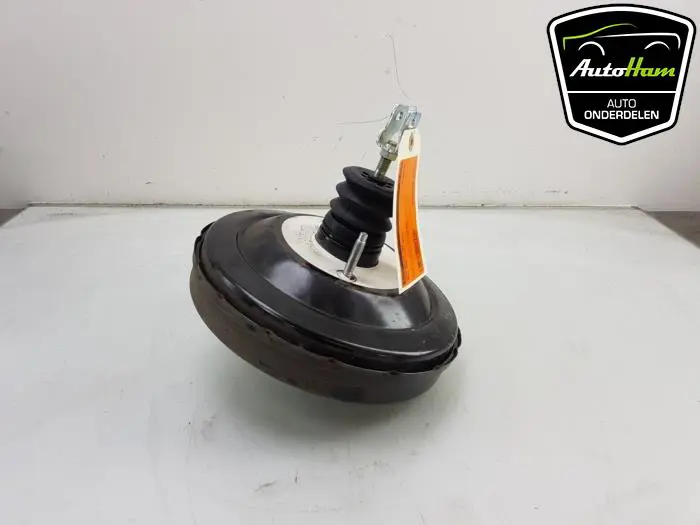 Rembekrachtiger Opel Karl