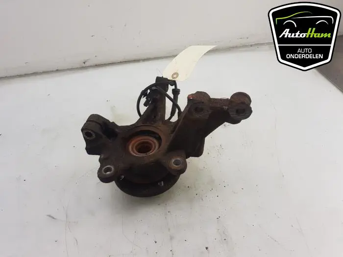 Fusee links-voor Dacia Sandero