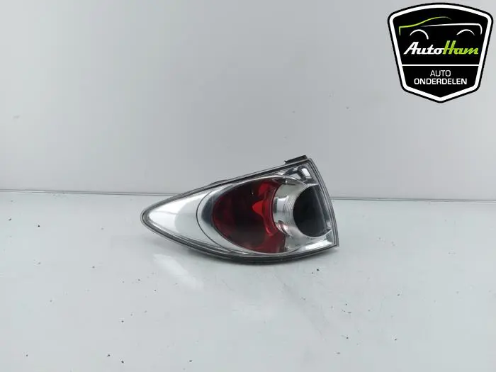 Achterlicht links Mazda 6.