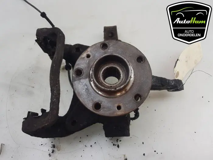 Fusee links-voor Renault Kangoo