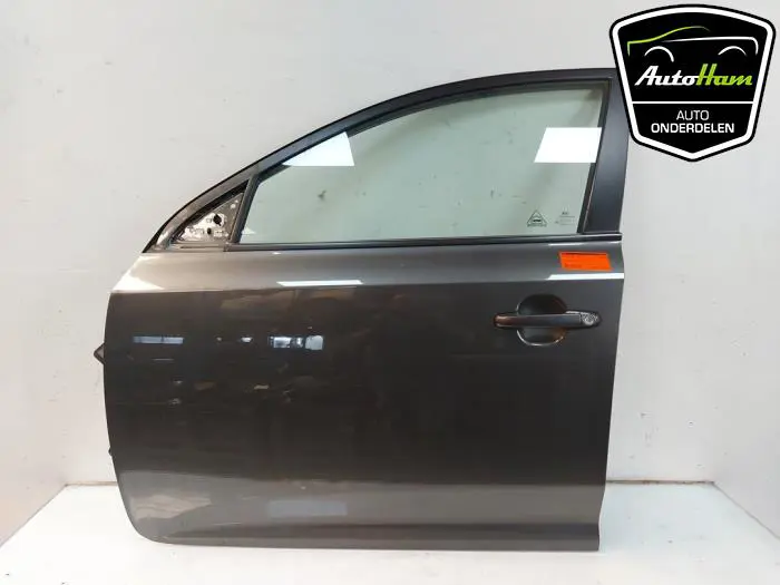 Portier 4Deurs links-voor Kia Cee'D