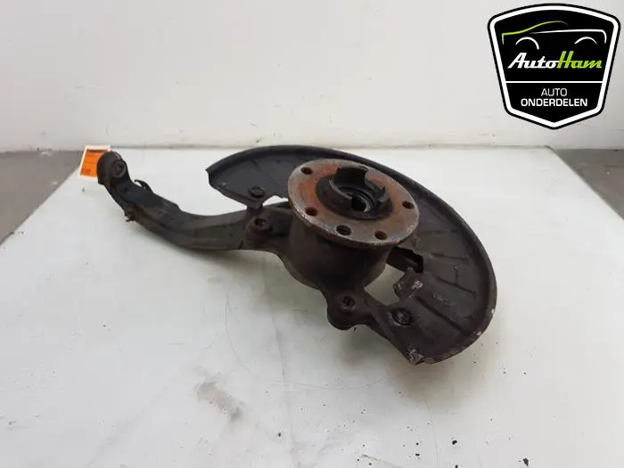 Fusee links-voor Porsche Cayenne