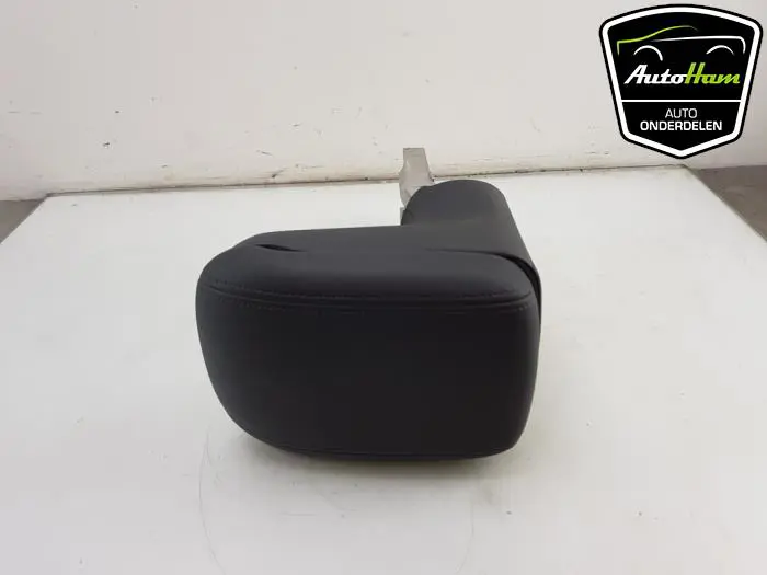 Armleuning Opel Zafira C
