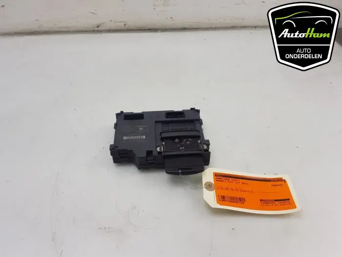 Kaartlezer (slot) Renault Clio