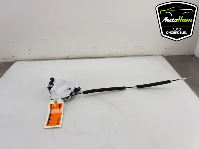 Deurslot Mechaniek 4Deurs rechts-voor Nissan Qashqai
