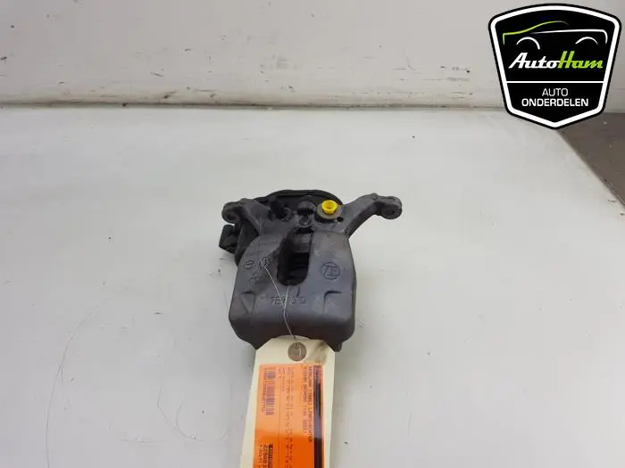 Remklauw (Tang) links-achter Nissan Qashqai
