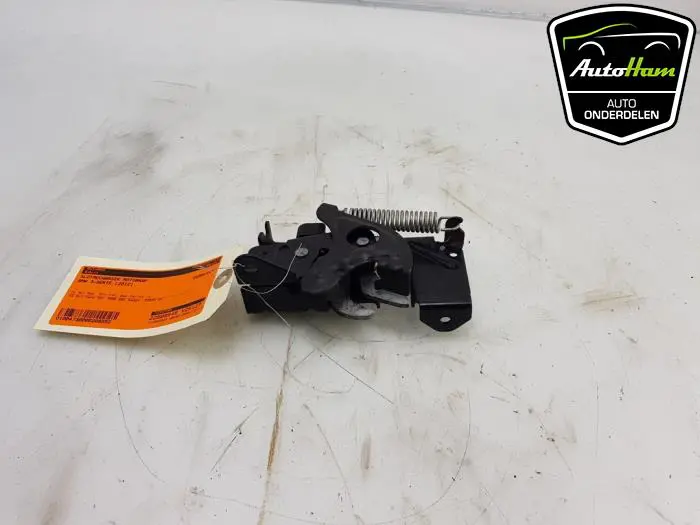 Slotmechaniek Motorkap BMW 3-Serie