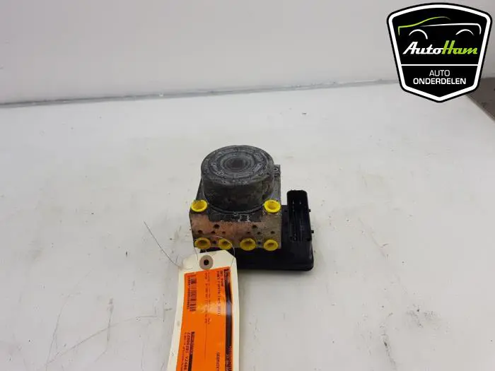 ABS Pomp Ford Fiesta