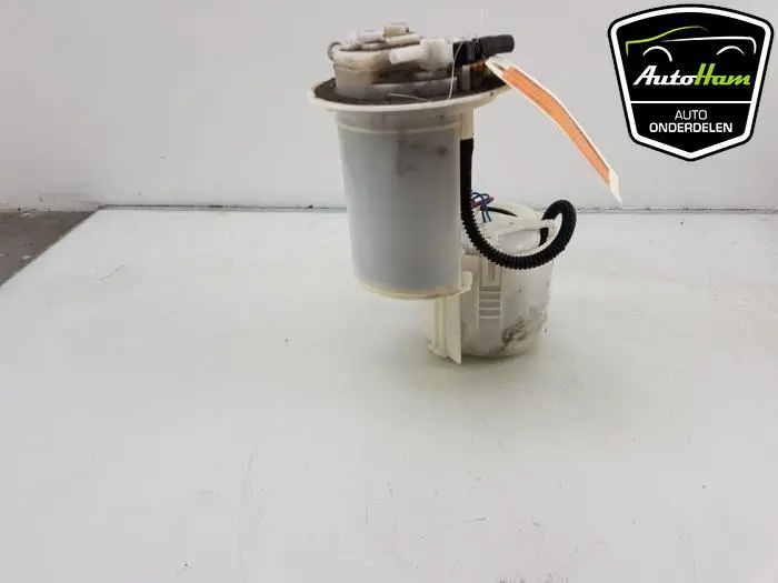 Benzinepomp Toyota Verso
