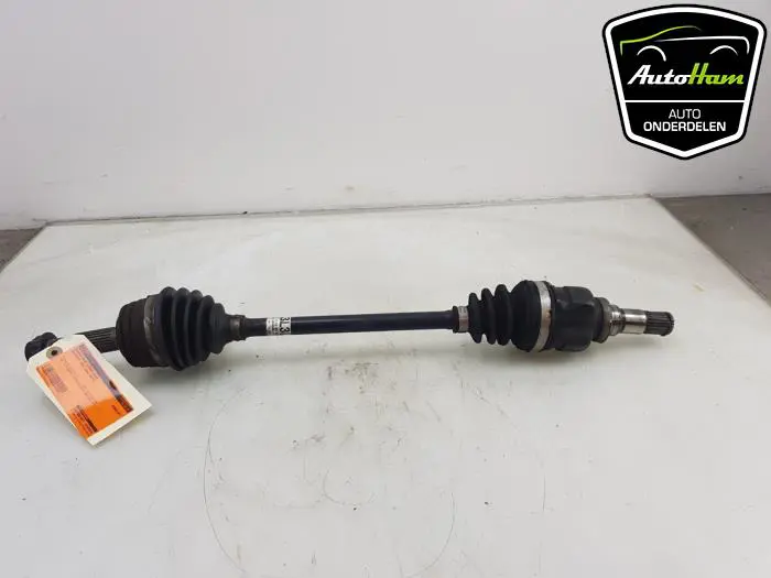 Aandrijfas links-voor Peugeot 108