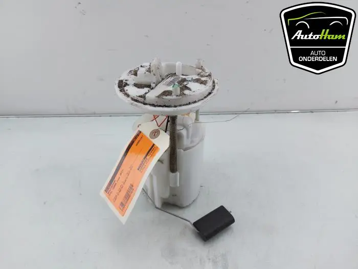 Benzinepomp Opel Corsa