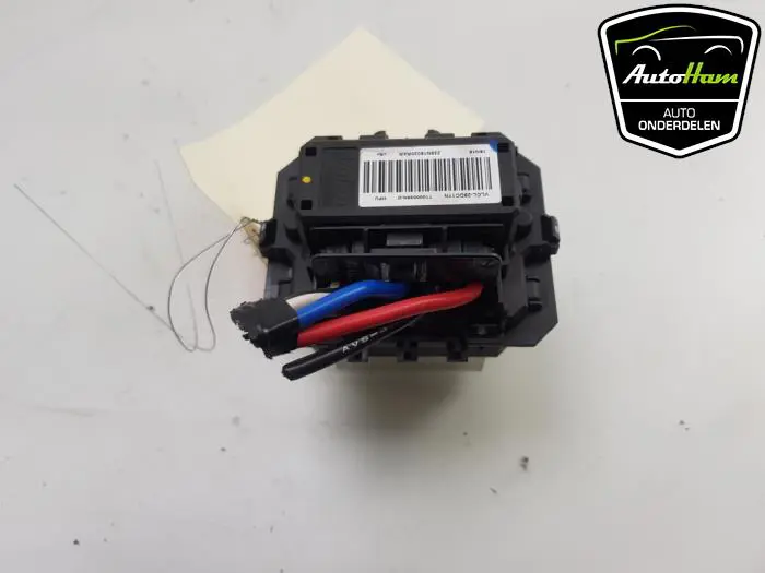 Kachel Weerstand Peugeot 108
