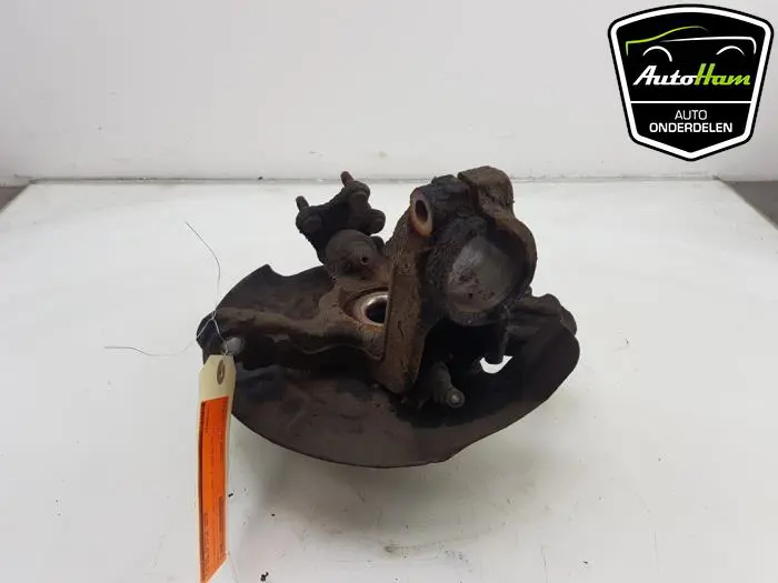 Fusee rechts-voor Volkswagen Polo
