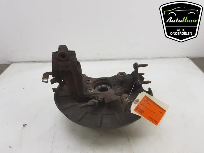 Fusee links-voor Volkswagen Touran