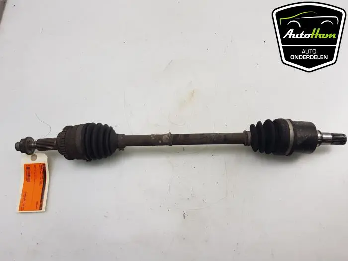 Aandrijfas links-voor Suzuki Swift