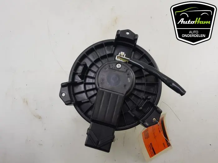 Kachel Ventilatiemotor Suzuki Swift