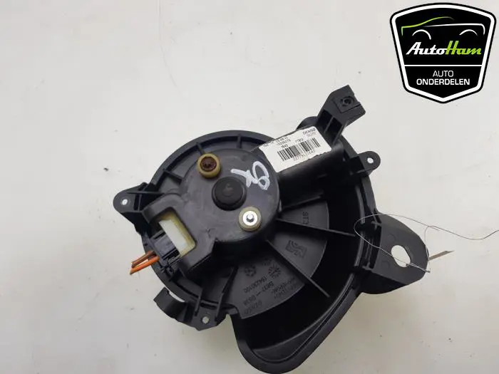 Kachel Ventilatiemotor Alfa Romeo Mito