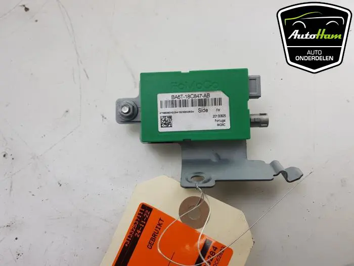 Antenne Versterker Ford Fiesta