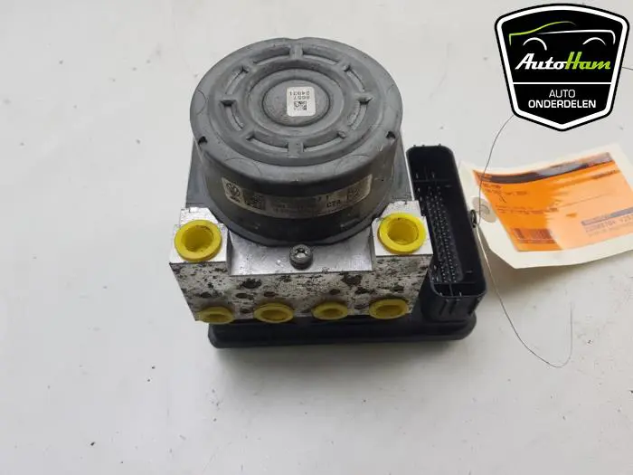 ABS Pomp Volkswagen Golf